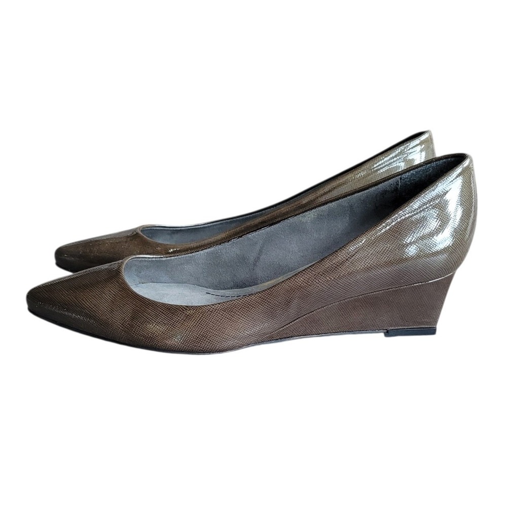 STUART WEITZMAN 5M Green Patent Leather Pointed Toe Wedge Heel Women